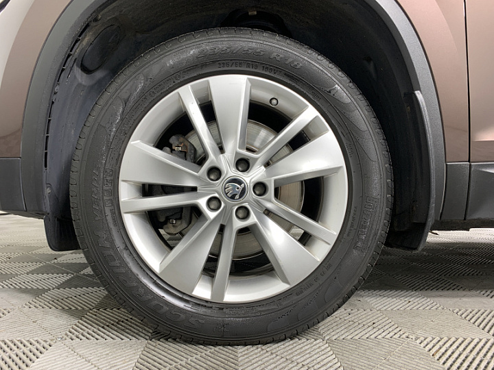SKODA Kodiaq 2, 2018 года, Робот, КОРИЧНЕВЫЙ