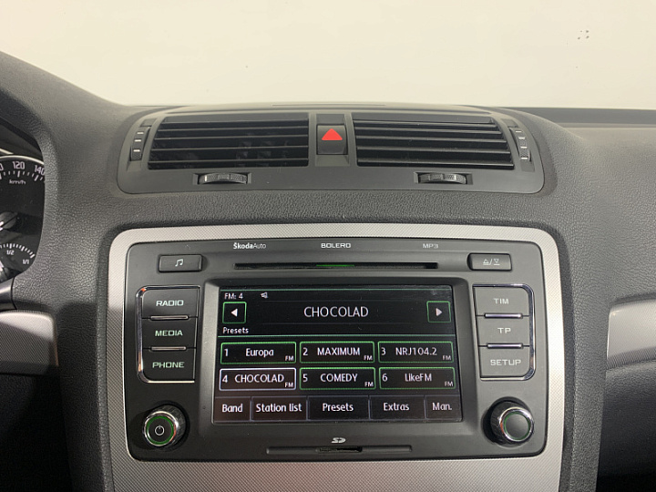 SKODA Octavia 1.4, 2011 года, Механика, СЕРЫЙ
