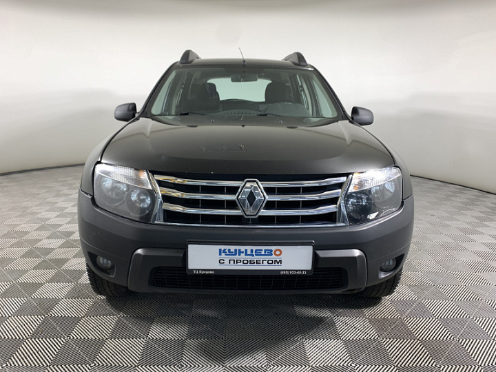 RENAULT Duster 1.6, 2013 года, Механика, ЧЕРНЫЙ