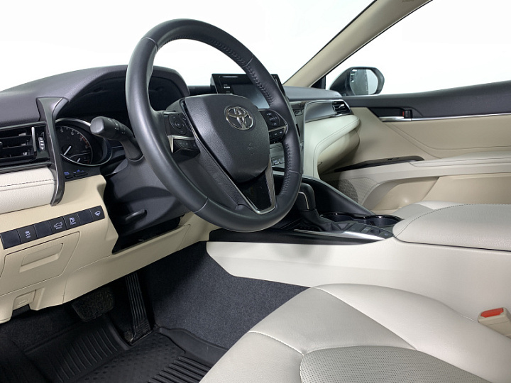TOYOTA Camry 2.5, 2021 года, Автоматическая, БЕЛЫЙ
