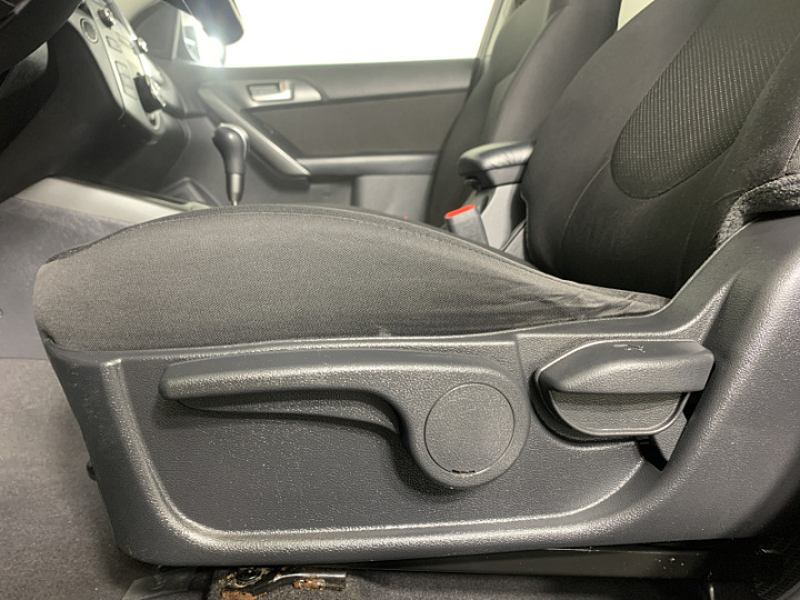 KIA Cerato 1.6, 2010 года, Автоматическая, Красный гранат