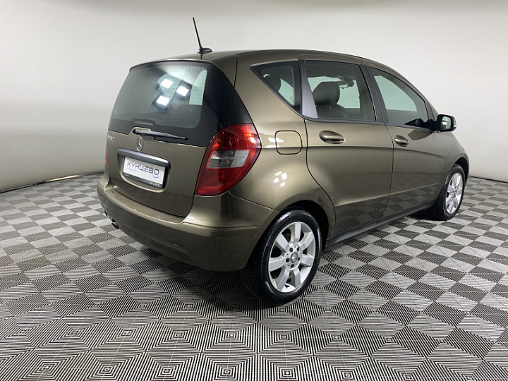 Mercedes-Benz A-Класс 1.7, 2011 года, Автоматическая, КОРИЧНЕВЫЙ