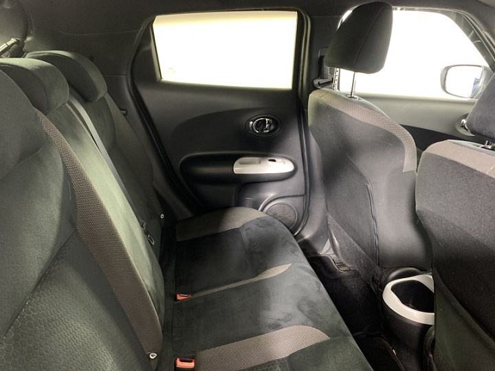 NISSAN Juke 1.6, 2017 года, Вариатор, ЧЕРНЫЙ