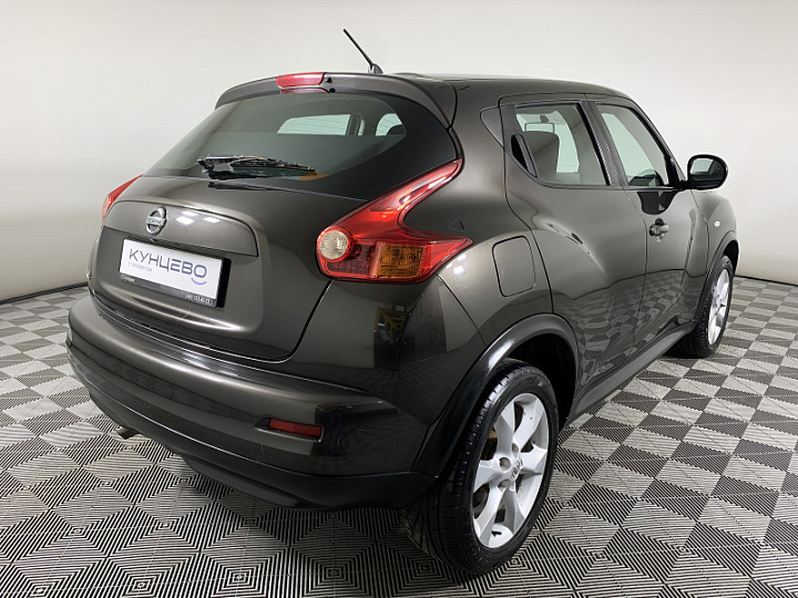Nissan Juke 1.6, 2012 года, Вариатор, Темно-Коричневый