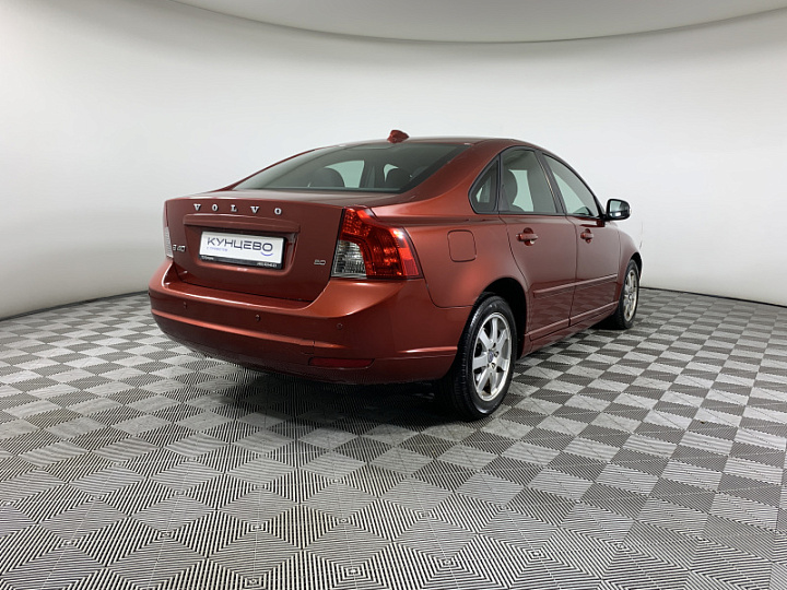 VOLVO S40 2, 2011 года, Робот, КРАСНЫЙ