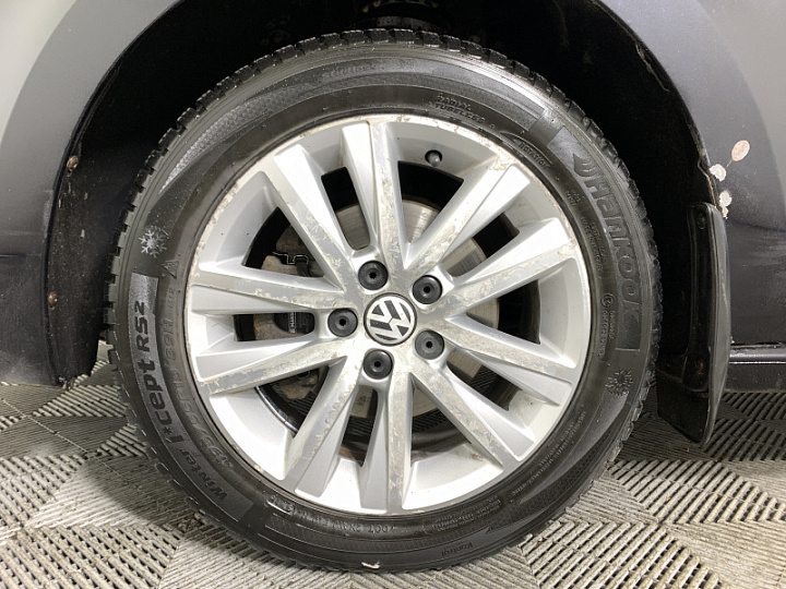 VOLKSWAGEN Polo 1.6, 2013 года, Механика, ЧЕРНЫЙ