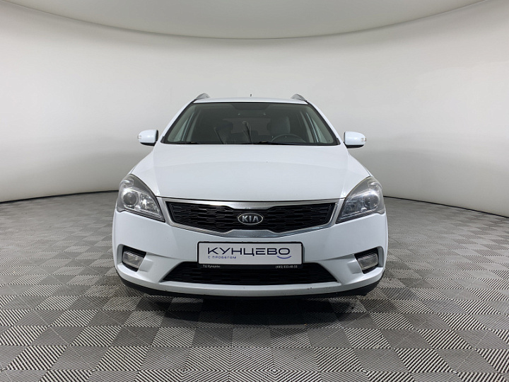 KIA Ceed 1.6, 2011 года, Автоматическая, БЕЛЫЙ