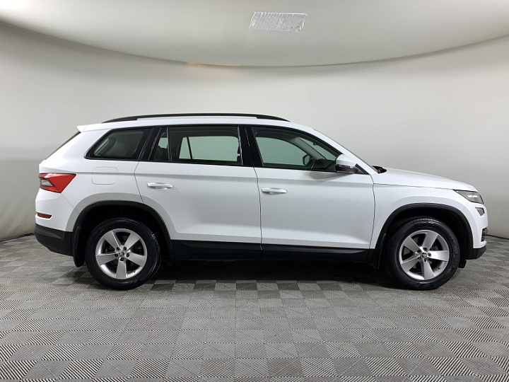 SKODA Kodiaq 1.4, 2018 года, Механика, БЕЛЫЙ