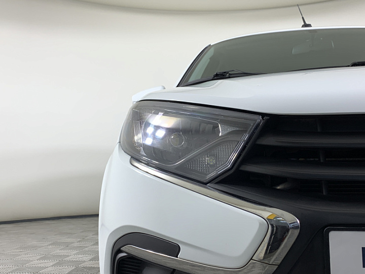 Lada Granta 1.6, 2023 года, Механика, БЕЛЫЙ