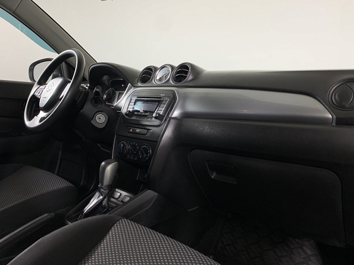 SUZUKI Vitara 1.6, 2015 года, Автоматическая, СЕРЫЙ