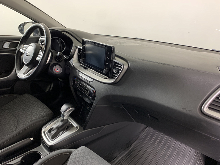 KIA Ceed 1.6, 2020 года, Автоматическая, СЕРЫЙ