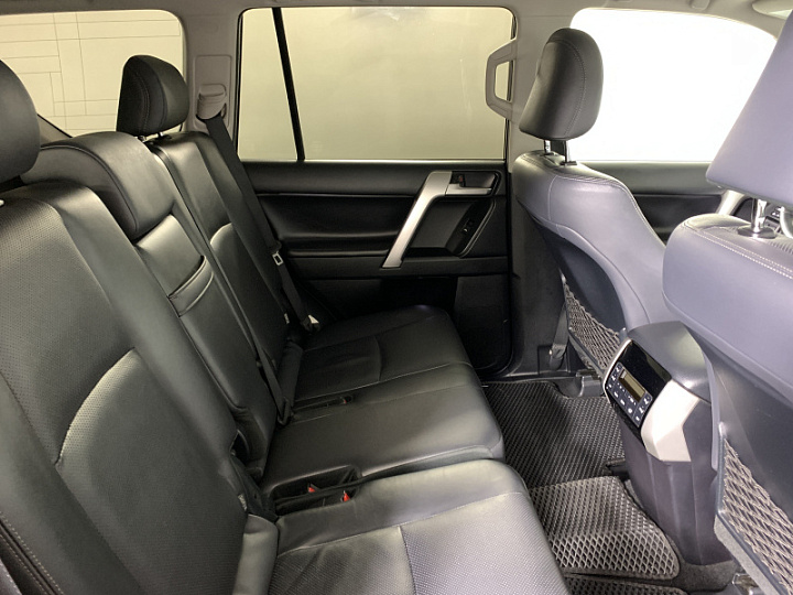 TOYOTA Land Cruiser Prado 4, 2018 года, Автоматическая, ЧЕРНЫЙ
