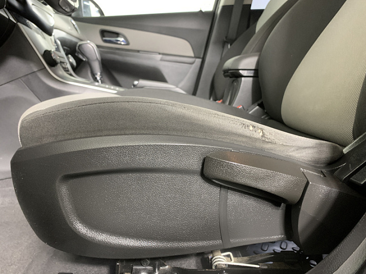 CHEVROLET Cruze 1.6, 2012 года, Автоматическая, ЧЕРНЫЙ