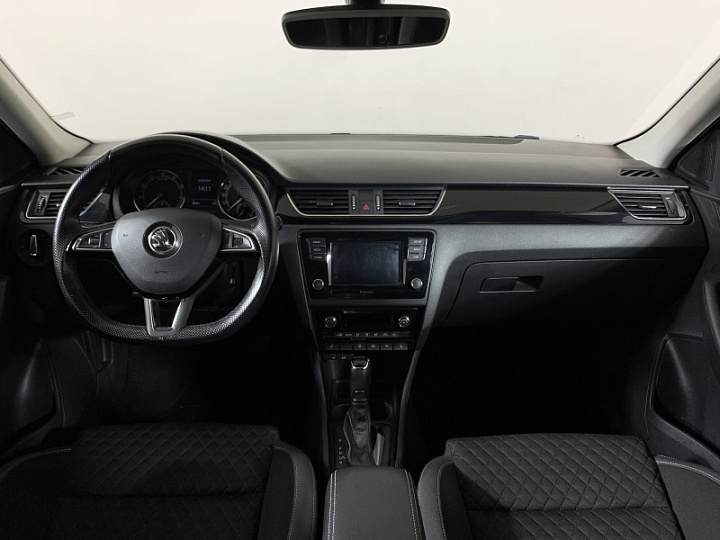Skoda Rapid 1.4, 2017 года, dsg-7, Коричневый