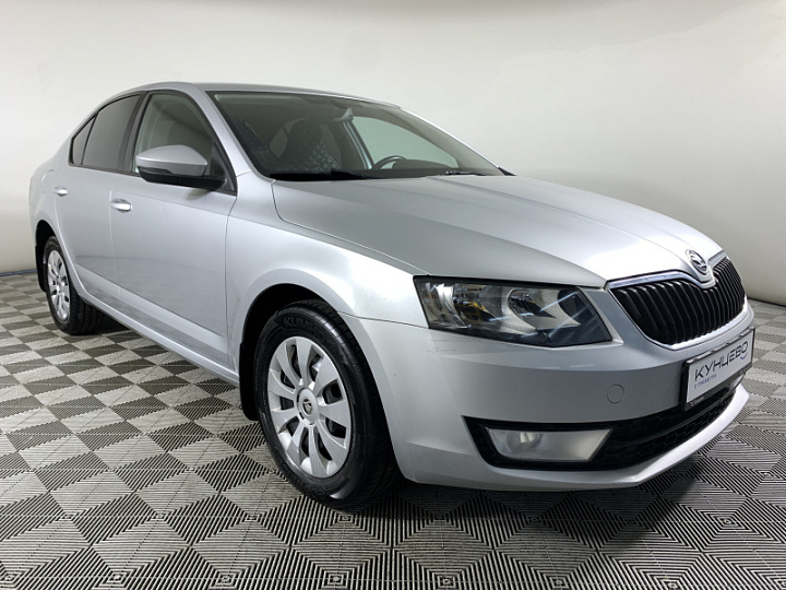 SKODA Octavia 1.4, 2016 года, Робот, Серебристый