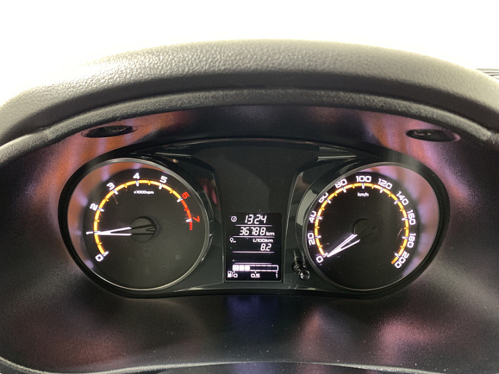 Lada Granta 1.6, 2023 года, Механика, ЧЕРНЫЙ