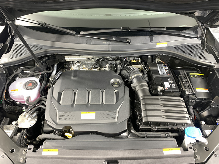 VOLKSWAGEN Tiguan 2, 2022 года, Робот, СЕРЫЙ
