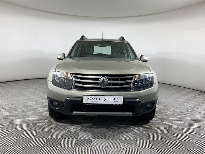 RENAULT Duster 2, 2015 года, Механика, БЕЖЕВЫЙ