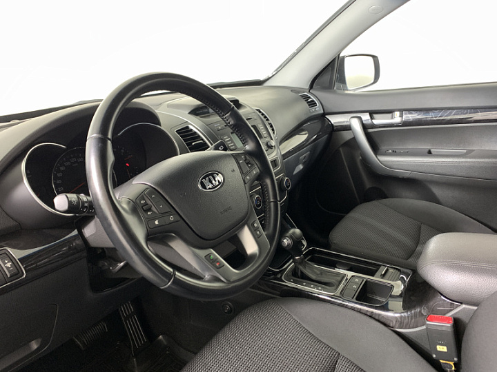 KIA Sorento 2.4, 2020 года, Автоматическая, Серебристый