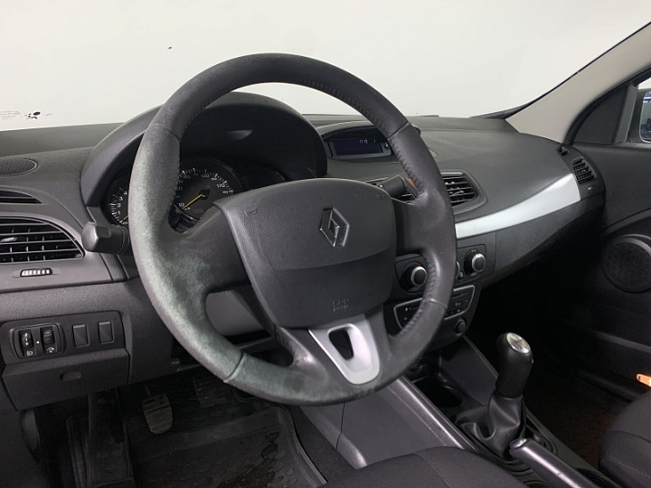 RENAULT Fluence 1.6, 2011 года, Механика, БЕЛЫЙ