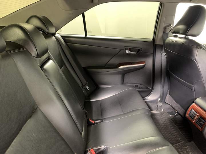 TOYOTA Camry 2.5, 2012 года, Автоматическая, Черный металлик