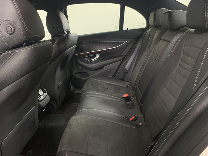 MERCEDES-BENZ E-Класс 2, 2021 года, Автоматическая, БЕЛЫЙ