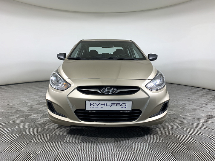 HYUNDAI Solaris 1.6, 2012 года, Автоматическая, Бежево-серый