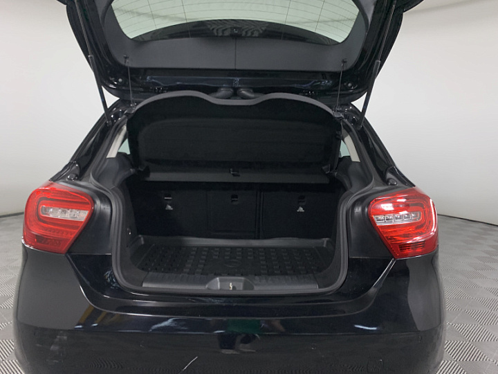 MERCEDES-BENZ A-Класс 1.6, 2013 года, Автоматическая, ЧЕРНЫЙ