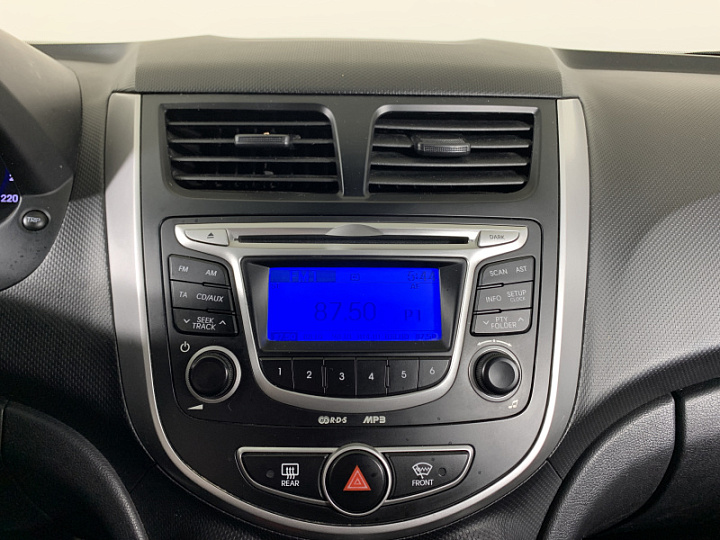 HYUNDAI Solaris 1.6, 2011 года, Автоматическая, БЕЛЫЙ