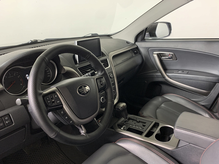 FAW Besturn X80 2, 2018 года, Автоматическая, ЧЕРНЫЙ