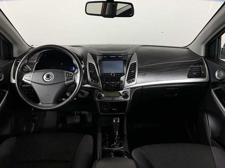 SSANGYONG Actyon 2, 2014 года, Автоматическая, КРАСНЫЙ