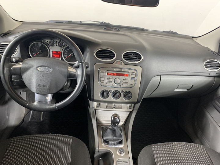 Ford Focus 1.6, 2008 года, Механика, ЧЕРНЫЙ