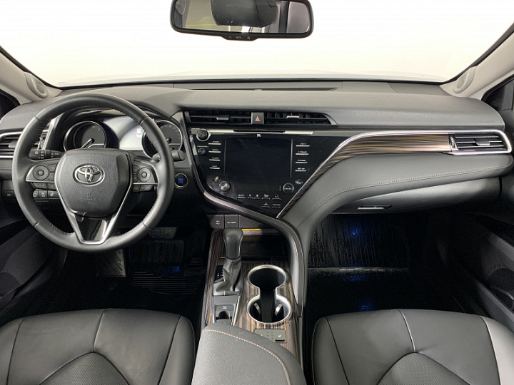 TOYOTA Camry 2.5, 2020 года, Автоматическая, СЕРЫЙ