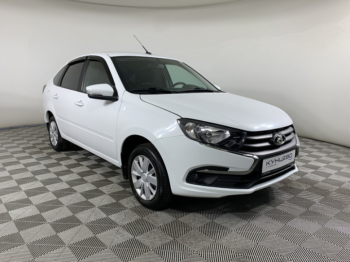 Lada Granta 1.6, 2023 года, Механика, БЕЛЫЙ