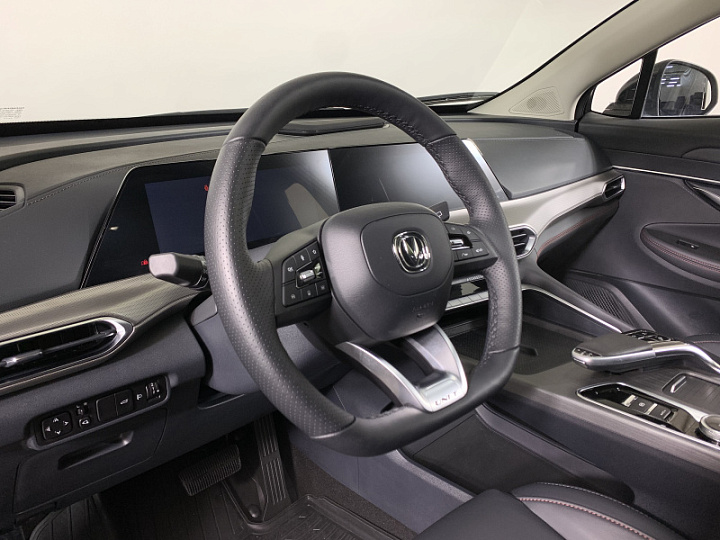 Changan UNI-T 1.5, 2024 года, Робот, Серый