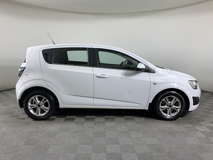 CHEVROLET Aveo 1.6, 2012 года, Автоматическая, БЕЛЫЙ