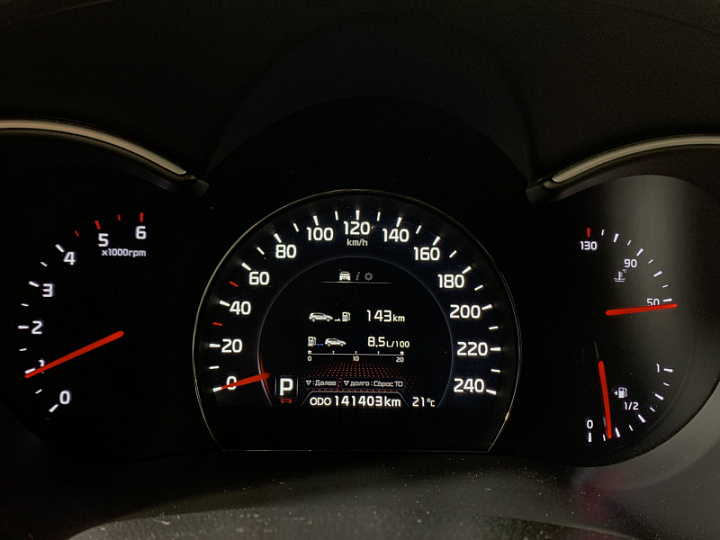 KIA Sorento 2.2, 2015 года, Автоматическая, БЕЛЫЙ