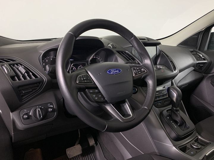 FORD Kuga 1.5, 2018 года, Автоматическая, СЕРЫЙ