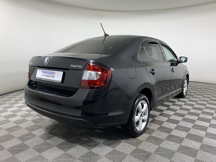 SKODA Rapid 1.6, 2018 года, Механика, ЧЕРНЫЙ