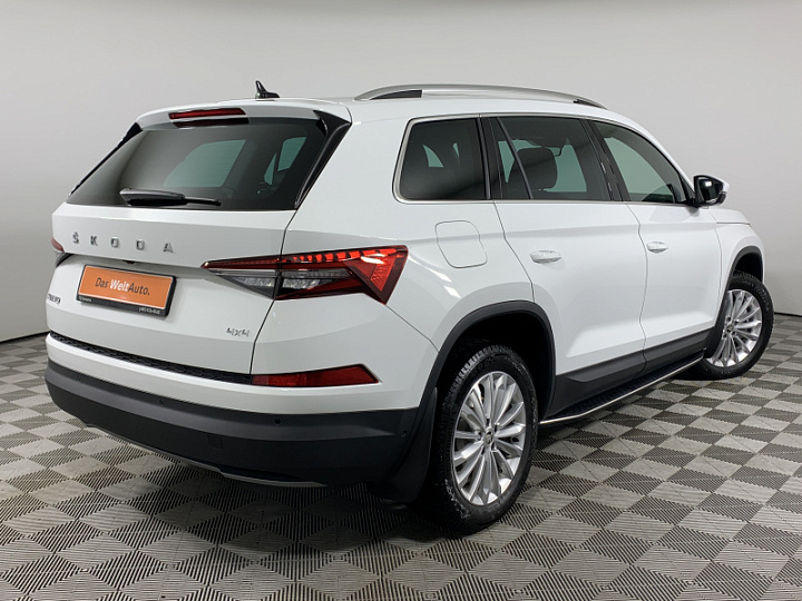SKODA Kodiaq 2, 2022 года, Автоматическая, БЕЛЫЙ