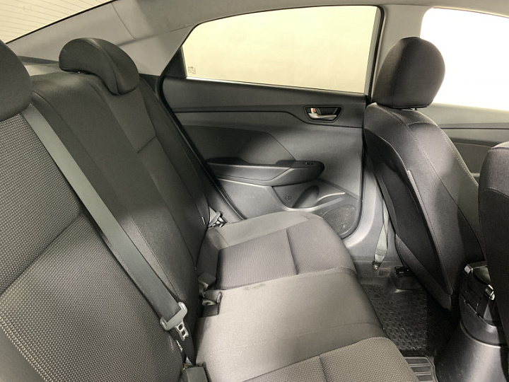 Hyundai Solaris 1.6, 2018 года, Автоматическая, белый