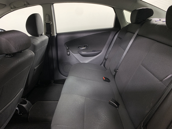 NISSAN Almera 1.6, 2015 года, Механика, ЧЕРНЫЙ