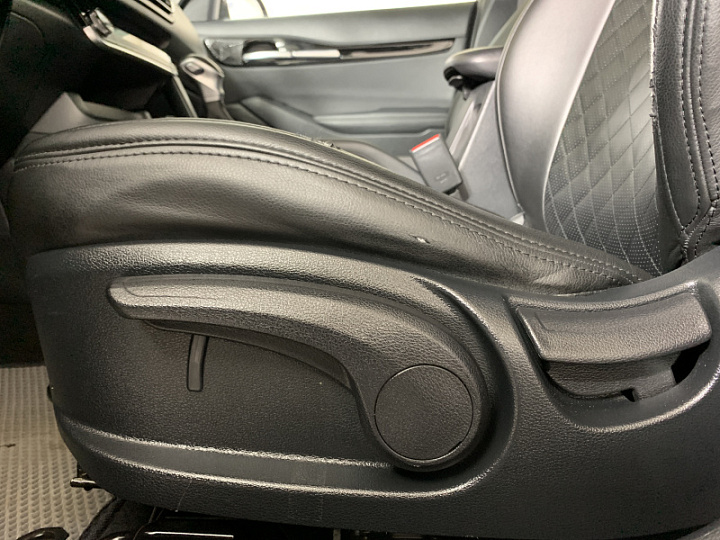 KIA Seltos 1.6, 2021 года, Автоматическая, СИНИЙ
