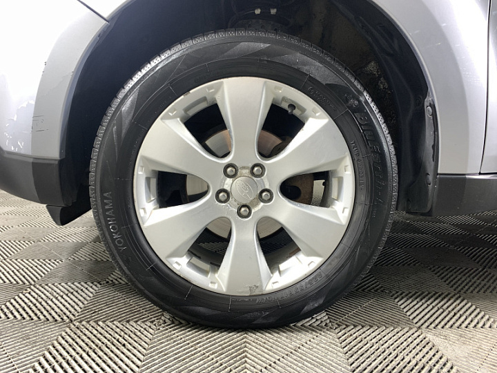 Subaru Forester 2, 2012 года, Автоматическая, Серебристый