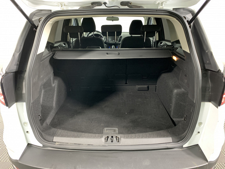 FORD Kuga 1.5, 2017 года, Автоматическая, БЕЛЫЙ