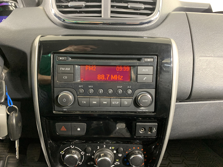NISSAN Terrano 2, 2016 года, Механика, СЕРЫЙ