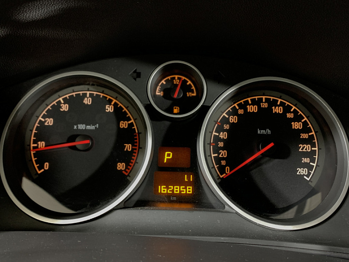 Opel Astra 1.8, 2008 года, Автоматическая, Серый