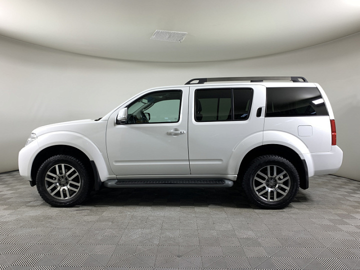 NISSAN Pathfinder 2.5, 2011 года, Автоматическая, БЕЛЫЙ