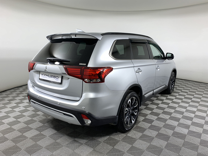 MITSUBISHI Outlander 2.4, 2021 года, Автоматическая, СЕРЫЙ