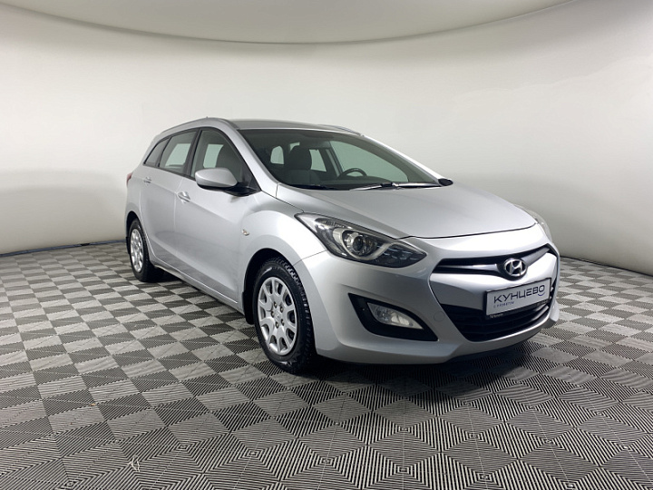 HYUNDAI i30 1.6, 2013 года, Автоматическая, Серебристый